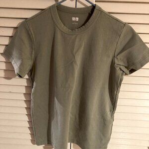 Uniqlo U crewneck light green tee L